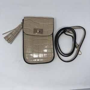 Mellow World Zora Faux Leather  Touchscreen Crossbody Phone Wallet